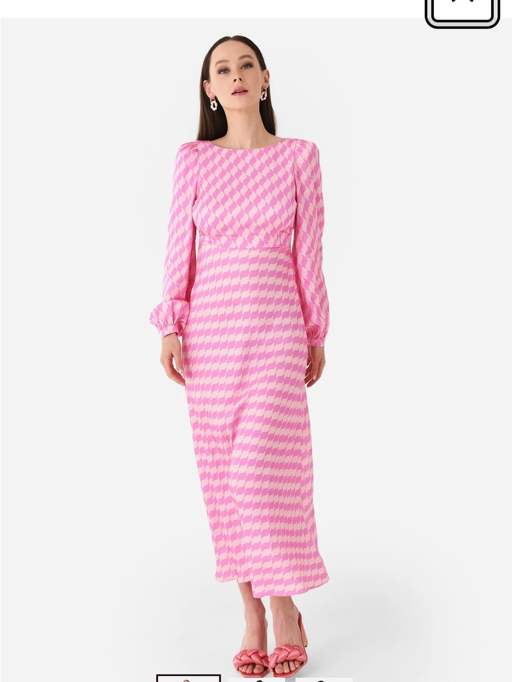 KITRI Wave Megan Maxi Dress